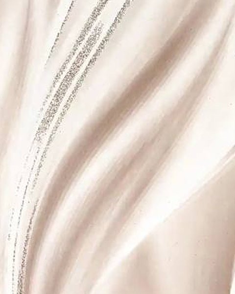 Pearl Silk Waves wallpaper close-up