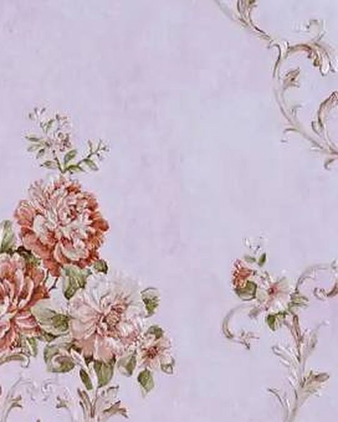 Lavender Floral wallpaper close-up