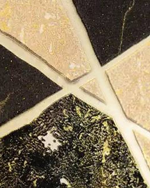 Gold Geometric Marble wallpaper close-up